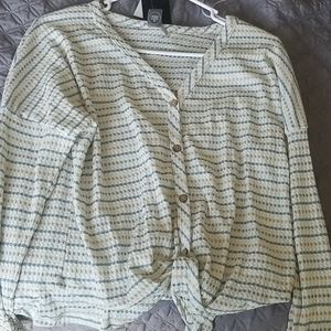 long sleeve crop top